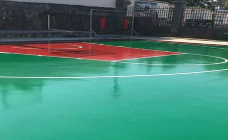 北碚篮球场翻新地面